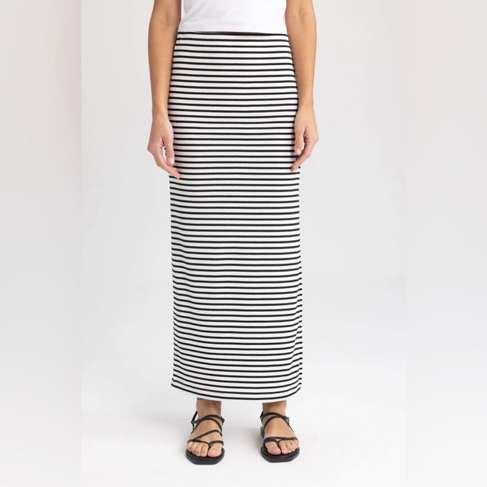 Ultra Flirt By IKEDDI black and white striped pencil skirt